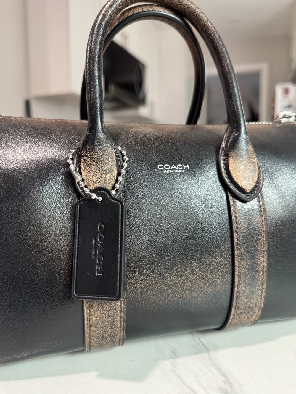 NWT - Coach - Compass 25 - Loved Leather - Picture 5 of 7